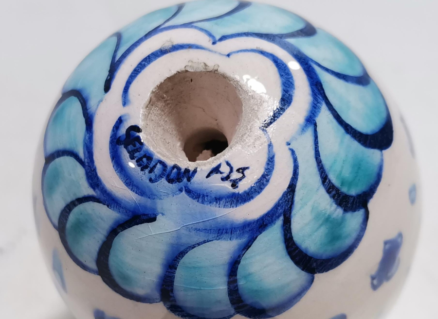 SANATÇI İMZALI ANTİKA KÜTAHYA ASKI TOPU