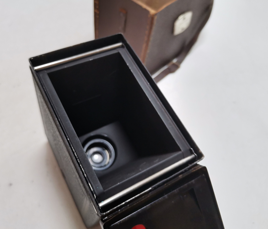 ORİJİNAL KUTUSUNDA ANTİKA FOTOĞRAF MAKİNESİ