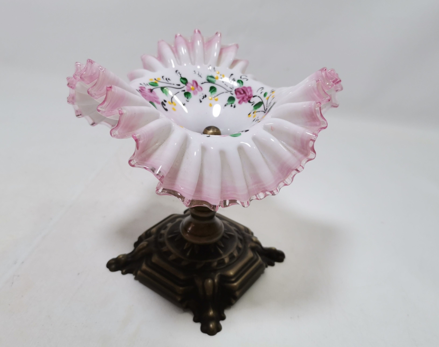 NADİR TİPTE OSMANLI DÖNEMİ KARANFİLLİK