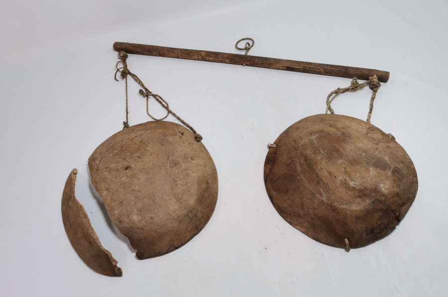 OSMANLI DÖNEMİ AHŞAP KEFELİ PRİMİTİF TARTI