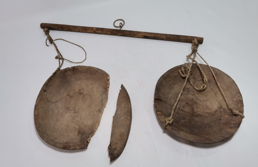 OSMANLI DÖNEMİ AHŞAP KEFELİ PRİMİTİF TARTI