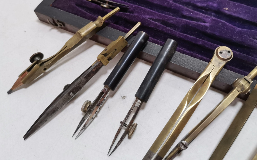 OSMANLI DÖNEMİ ORİJİNAL KUTUSUNDA PERGEL TAKIMI