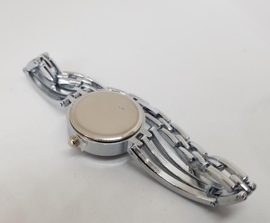 GÜMÜŞ KAPLAMA NOSTALJİK KOL SAATİ