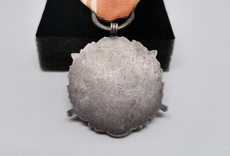 ORİJİNAL ASKISIYLA ANTİKA POLONYA ÜSTÜN HİZMET GÜMÜŞ MADALYA