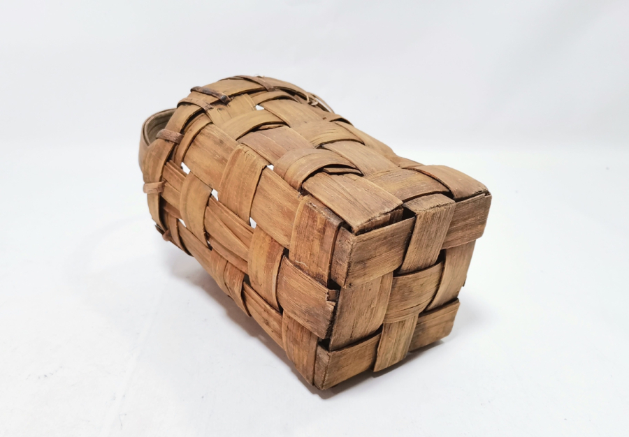 ANTİKA BÖĞÜRTLEN SEPETİ