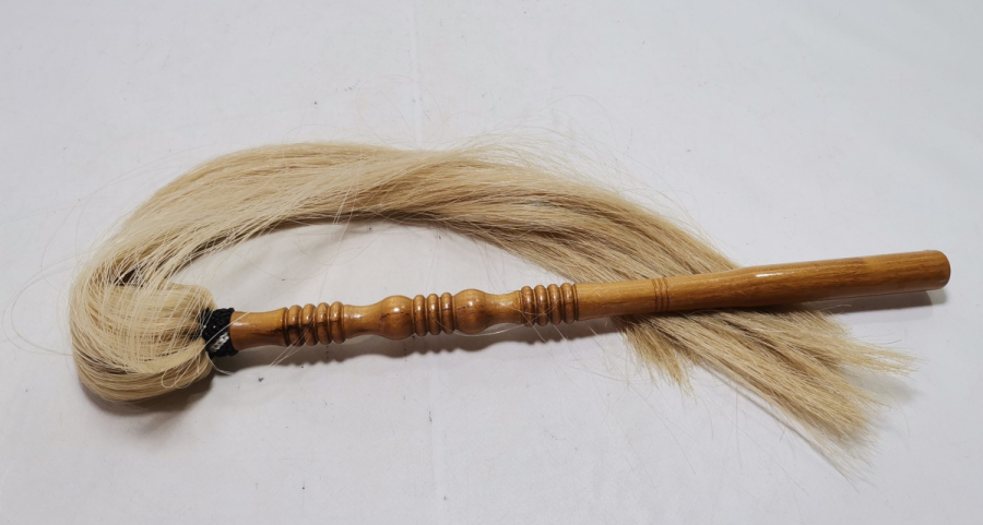 AT KILINDAN MAMUL ANTİKA SİNEK KOVUCU