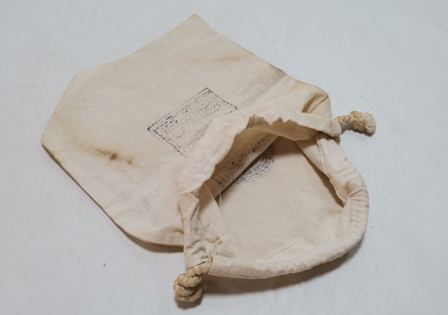 ÜZERİ TILSIMLI DEV BOY ANTİKA KESE