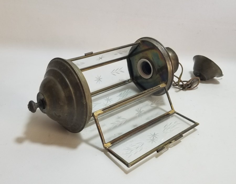 OSMANLI DÖNEMİ LAMBAYA DÖNÜŞTÜRÜLMÜŞ KRİSTAL CAMLI ANTİKA EL MUMLUĞU