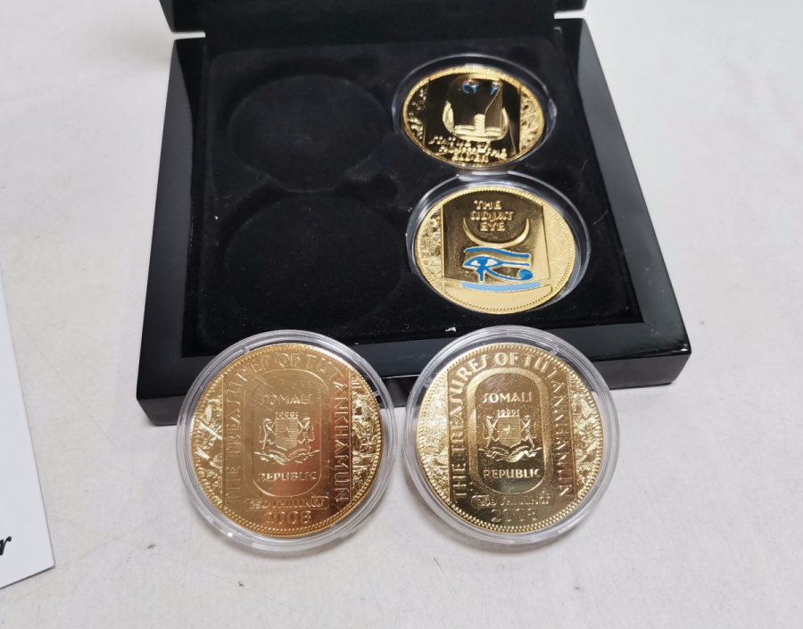 ORİJİNAL KUTUSUNDA TUTANKHAMON ALTIN KAPLAMA HATIRA PARA SETİ