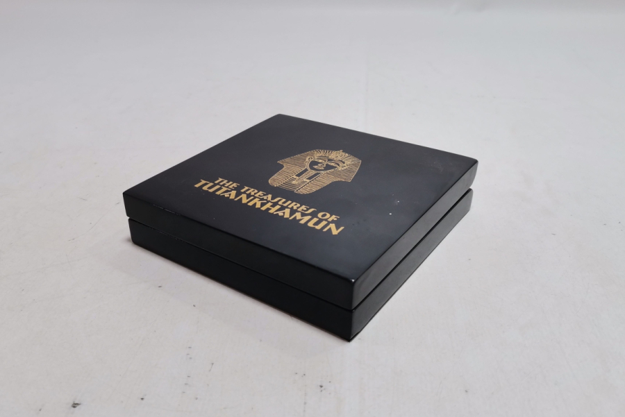 ORİJİNAL KUTUSUNDA TUTANKHAMON ALTIN KAPLAMA HATIRA PARA SETİ