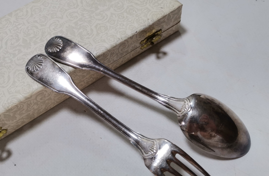 ORİJİNAL KUTUSUNDA ANTİKA CRISTOFLE ÇATAL KAŞIK