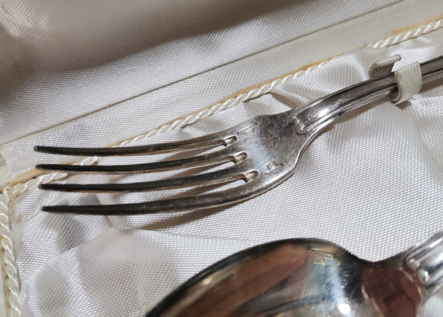 ORİJİNAL KUTUSUNDA ANTİKA CRISTOFLE ÇATAL KAŞIK