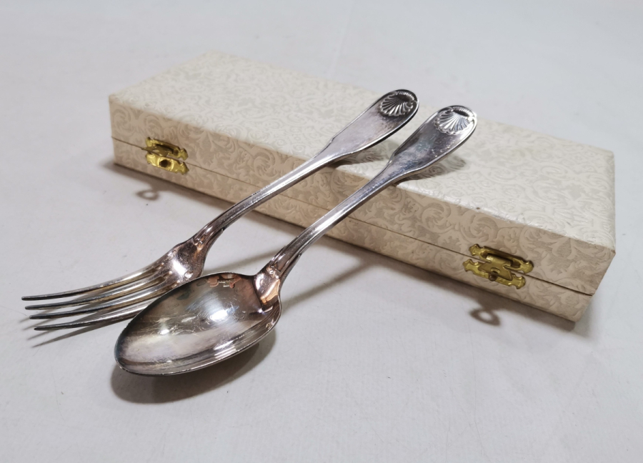 ORİJİNAL KUTUSUNDA ANTİKA CRISTOFLE ÇATAL KAŞIK