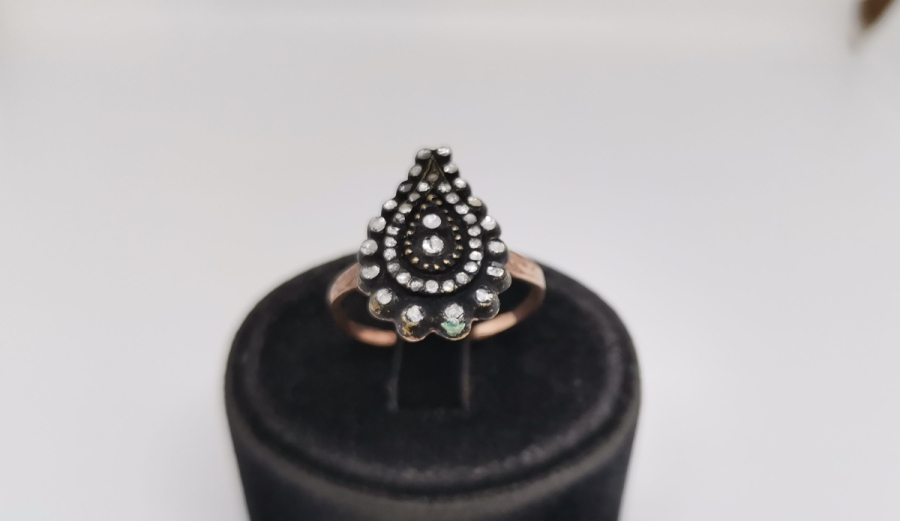 ÖZEL YAPIM ELMAS TAŞLI MEKİK YÜZÜK