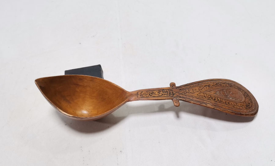 NADİR TİPTE ÜZERİ BEYİT YAZILI TEKKE İŞİ AHŞAP KAŞIK