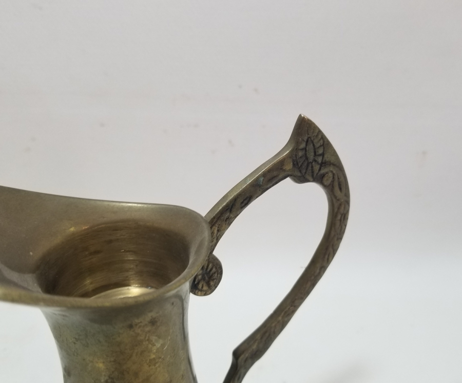 ANTİKA DEKORATİF MAŞRAPA FORMLU BİBLO