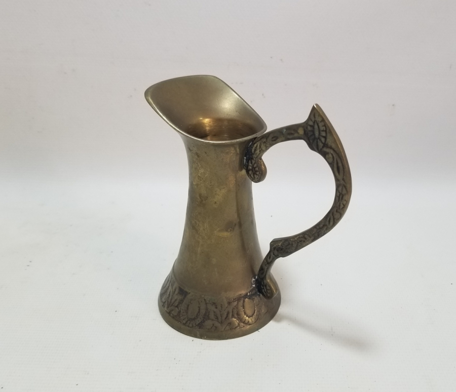 ANTİKA DEKORATİF MAŞRAPA FORMLU BİBLO