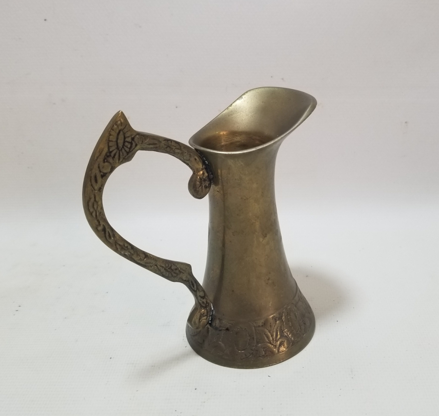 ANTİKA DEKORATİF MAŞRAPA FORMLU BİBLO