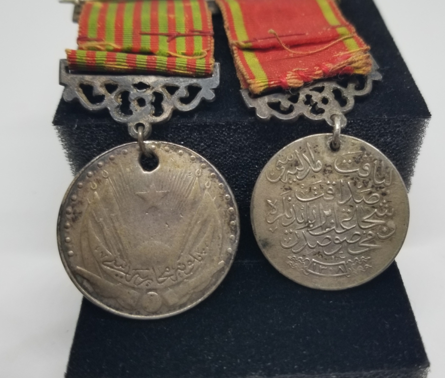 ORİJİNAL BARIYLA GÜMÜŞ PLEVNE VE LİYAKAT MADALYASI SETİ