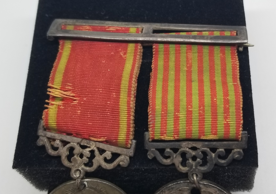 ORİJİNAL BARIYLA GÜMÜŞ PLEVNE VE LİYAKAT MADALYASI SETİ