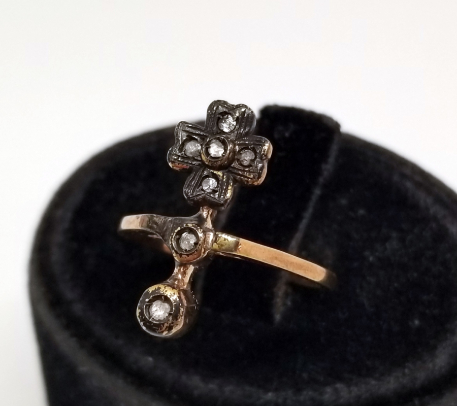 ELMAS TAŞLI RUM MEKİĞİ MODELİ YÜZÜK