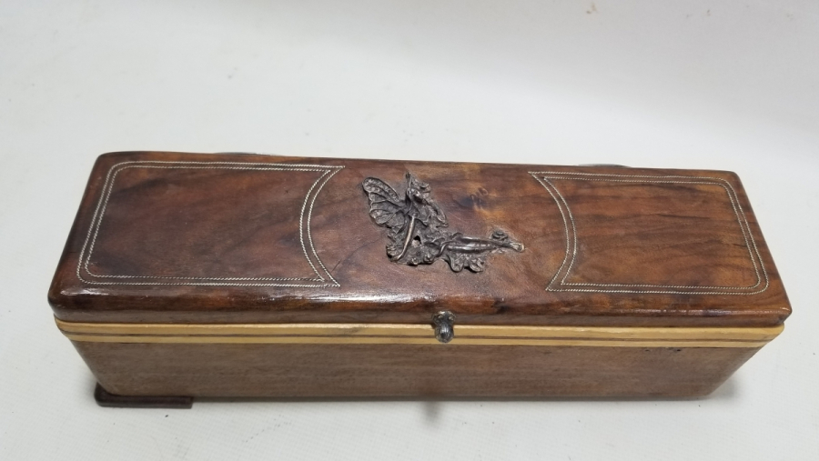 GÜMÜŞ ÇAKMA İŞÇİLİKLİ EL YAPIMI ANTİKA KAPAKLI KUTU