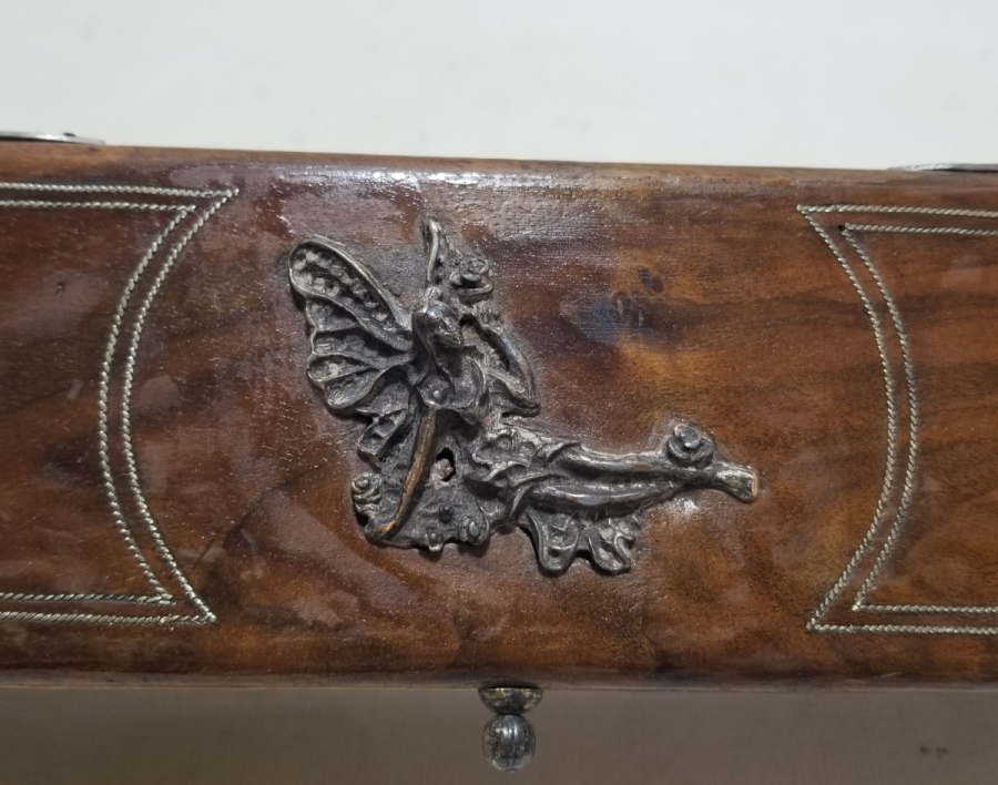 GÜMÜŞ ÇAKMA İŞÇİLİKLİ EL YAPIMI ANTİKA KAPAKLI KUTU