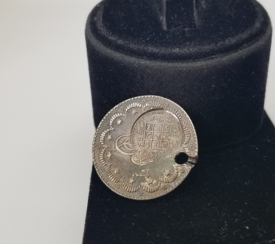 ÜZERİ TILSIMLI ÇOK NADİR GÜMÜŞ BEREKET PARASI