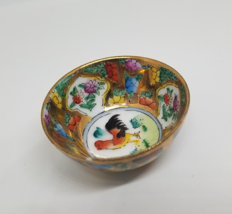 ESKİ ÇİN YAPIMI PORSELEN MİNİ KASE