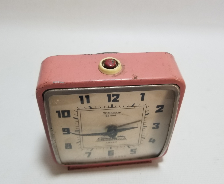 ANTİKA SERKISOF KURMALI MASA SAATİ