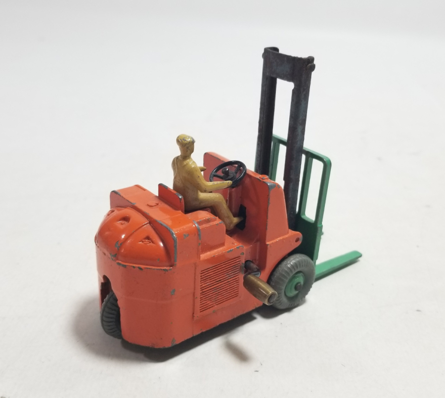 İNGİLİZ YAPIMI ANTİKA METAL OYUNCAK FORKLİFT