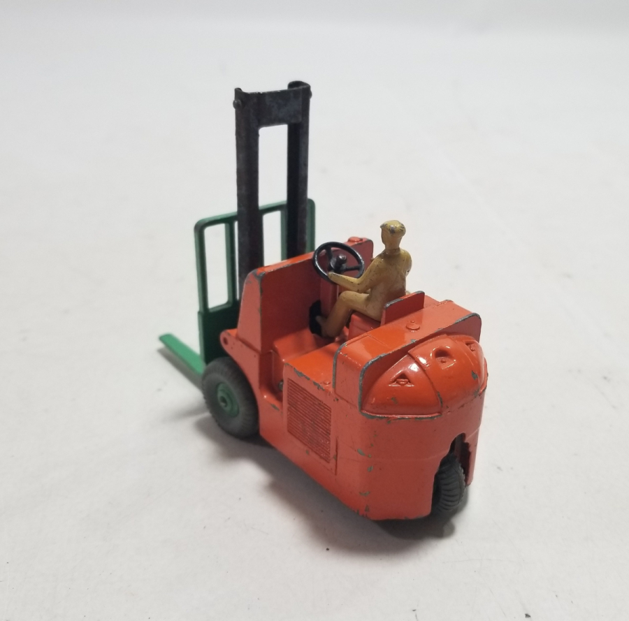 İNGİLİZ YAPIMI ANTİKA METAL OYUNCAK FORKLİFT