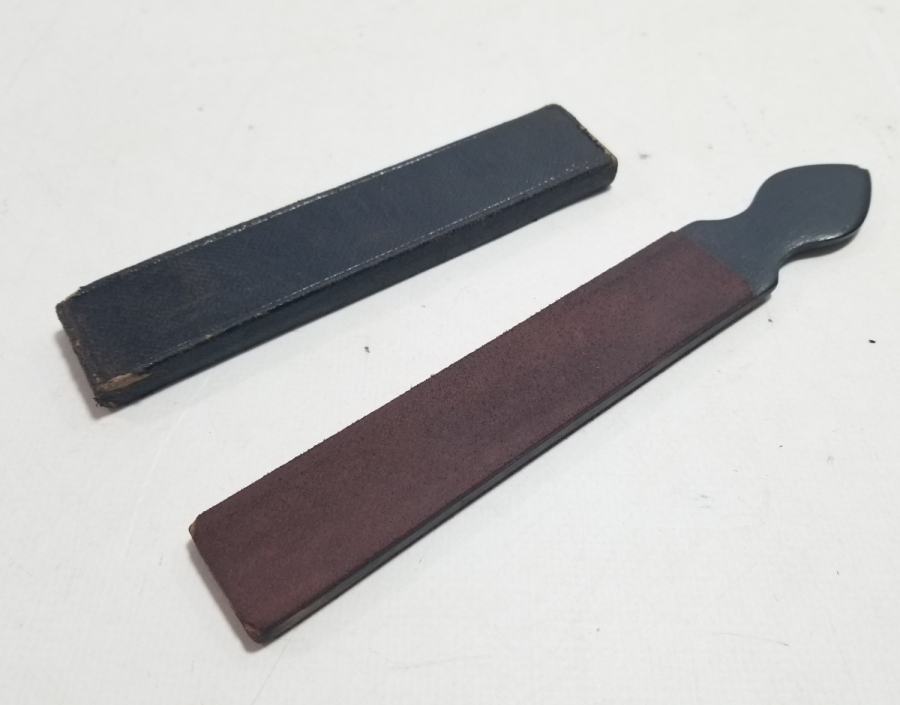 ORİJİNAL KUTUSUNDA ANTİKA BERBER BİLEYİ