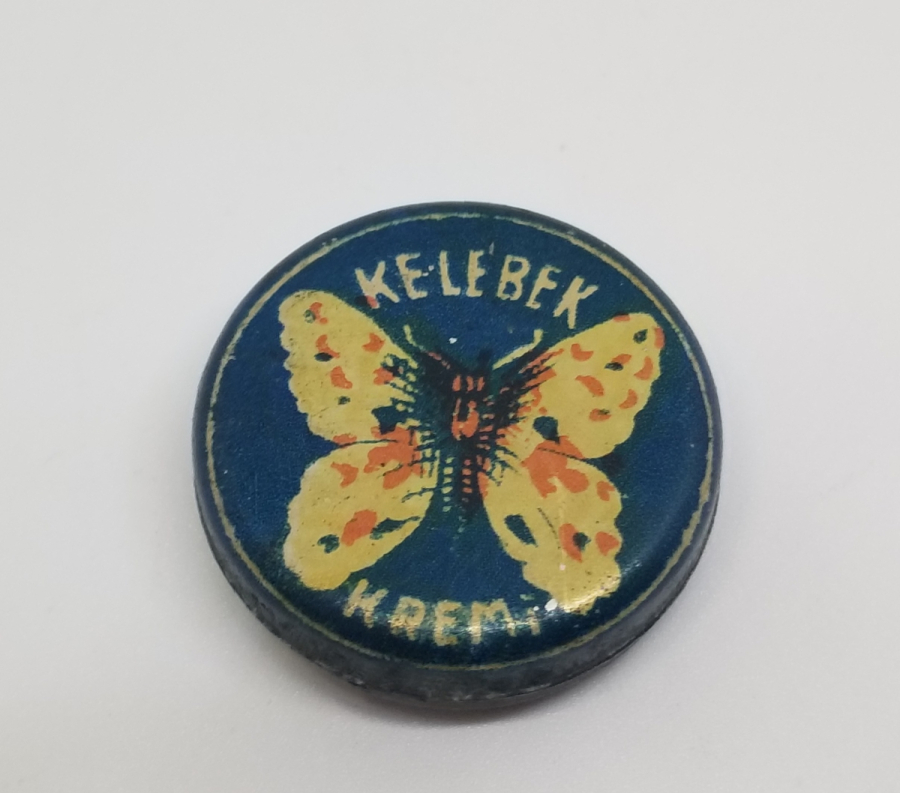 İÇİ DOLU ANTİKA KELEBEK KREMİ