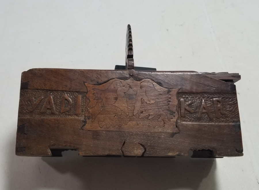 EL OYMA İŞÇİLİKLİ ANTİKA KAHVE KUTUSU