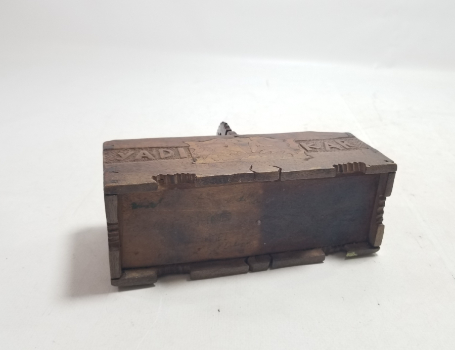 EL OYMA İŞÇİLİKLİ ANTİKA KAHVE KUTUSU