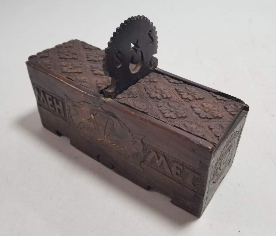 EL OYMA İŞÇİLİKLİ ANTİKA KAHVE KUTUSU