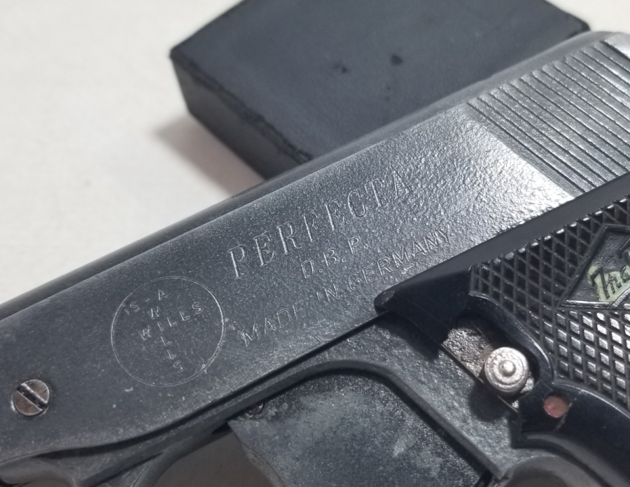 ANTİKA ALMAN KÖPEK YARIŞMASI BAŞLATMA TABANCASI