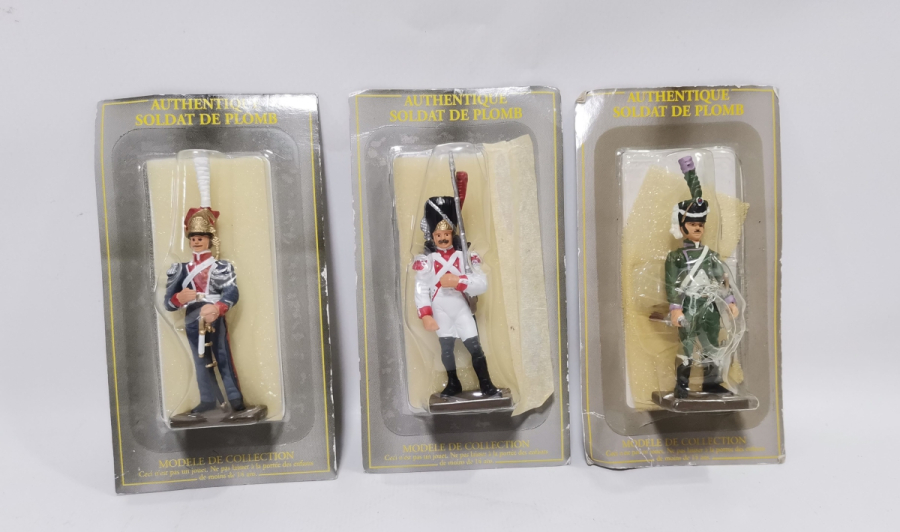 AÇILMAMIŞ PAKETİNDE 3 ADET KURŞUN ASKER