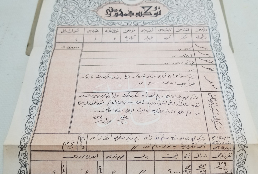 ORİJİNAL KABINDA OSMANLICA YAZILI CUMHURİYET BAŞLARI NADİR TAPU