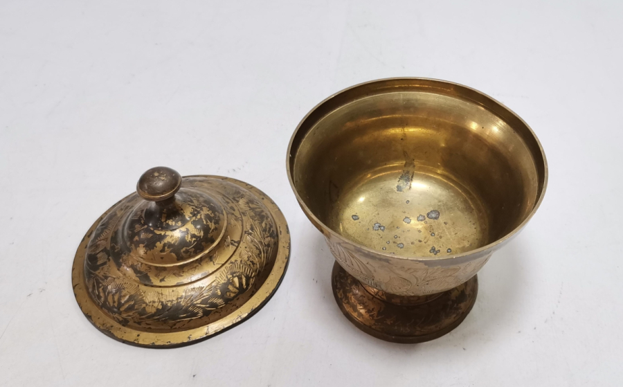 ÜZERİ KALEM İŞÇİLİKLİ HAC HATIRASI ANTİKA PİRİNÇ ŞEKERLİK