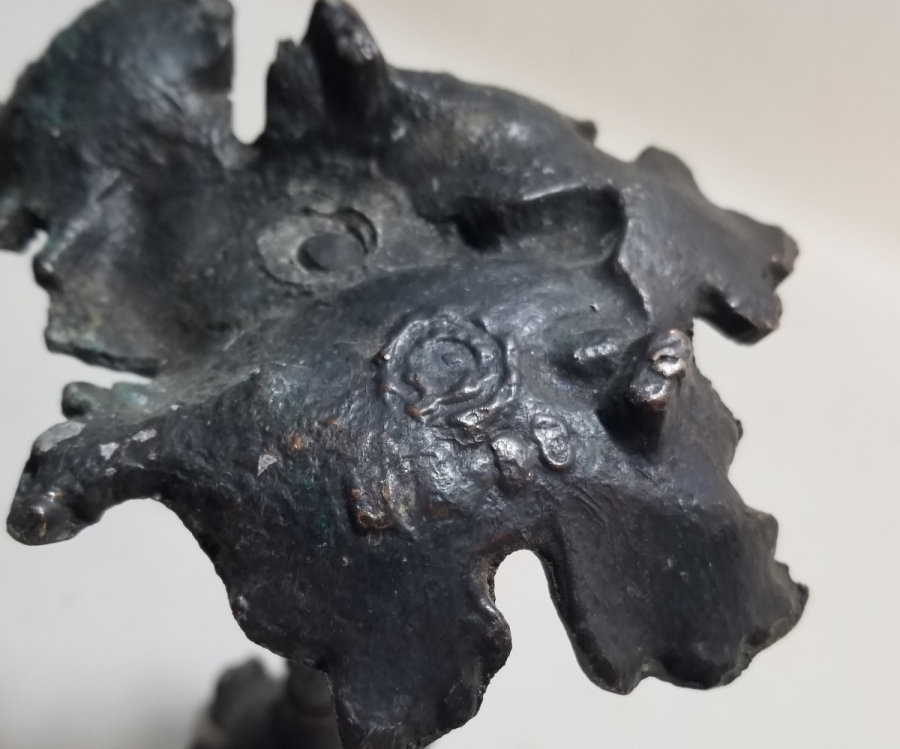 KABARTMA İŞÇİLİKLİ ANTİKA MUMLUK