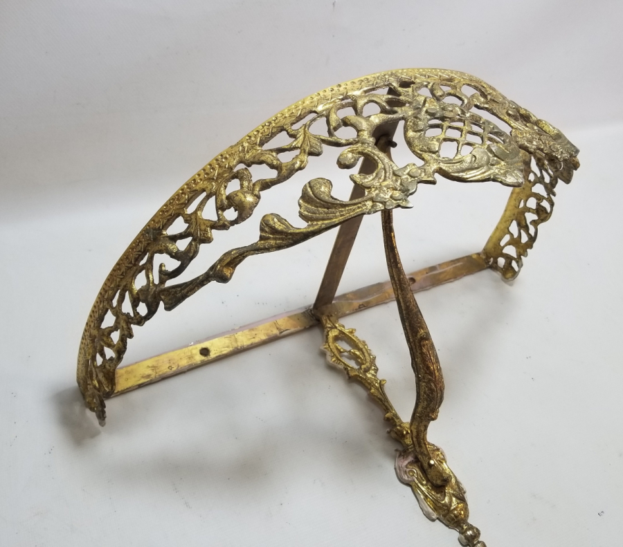 KABARTMA İŞÇİLİKLİ ANTİKA PİRİNÇ TELEFONLUK