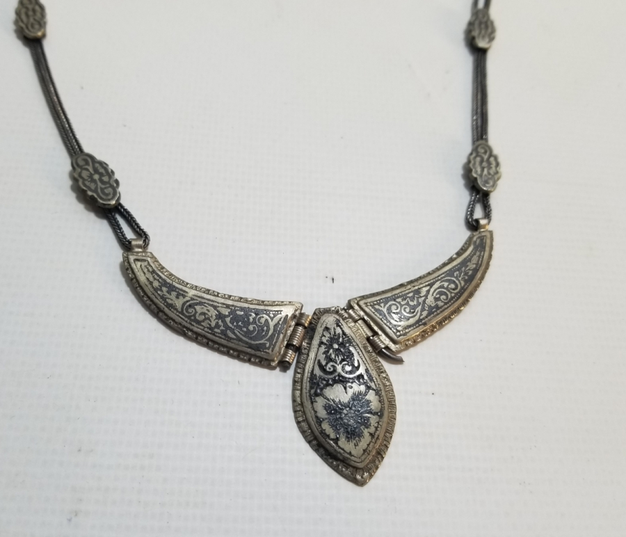 SAVAT İŞÇİLİKLİ ANTİKA GÜMÜŞ GERDANLIK