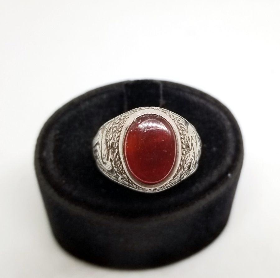 KABARTMA İŞÇİLİKLİ AKİK TAŞLI GÜMÜŞ YÜZÜK