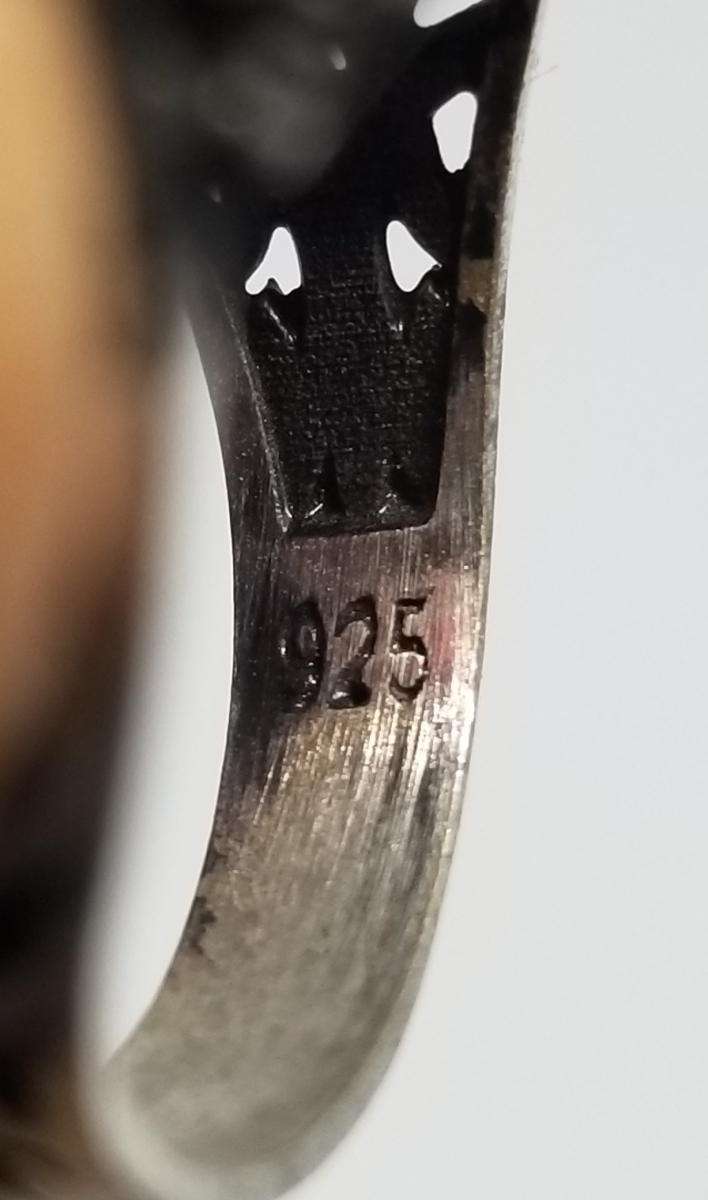 SEDEF TAŞLI KABARTMA İŞÇİLİKLİ GÜMÜŞ YÜZÜK