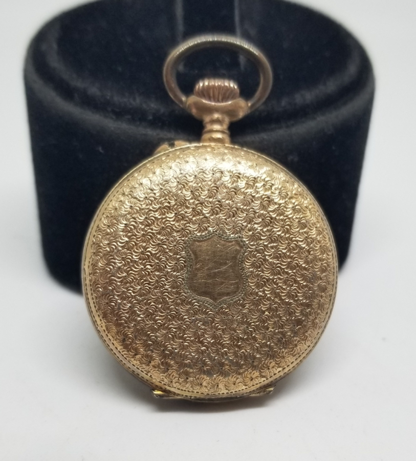 KABARTMA İŞÇİLİKLİ NADİR TİPTE ANTİKA ALTIN CEP SAATİ