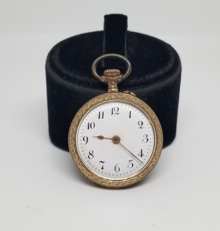 KABARTMA İŞÇİLİKLİ NADİR TİPTE ANTİKA ALTIN CEP SAATİ