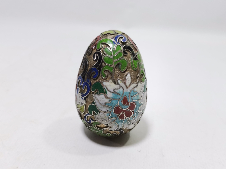 ÜZERİ MİNE İŞÇİLİKLİ ANTİKA PASKALYA YUMURTASI