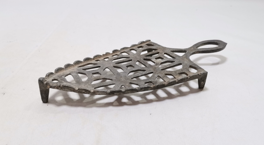 OSMANLI DÖNEMİ ÜTÜ NİHALESİ